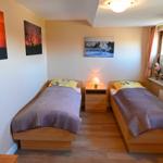 Schlafzimmer Nr. 2 mit 2 Einzelbetten