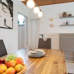 Esstisch im Wohnzimmer