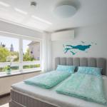 Schlafzimmer 2...