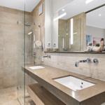Badezimmer mit Dusche im kbvl14, Villa Löwenstein, Ostseeallee 27 in Kühlungsborn