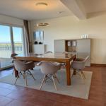 Wohn-Essbereich mit Esstisch im Mellumweg 1, NordseeResort Friesland, sinf51-4-N in Schillig
