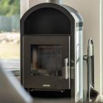 Kamin-/Ofen