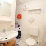 Toilette im 1 OG