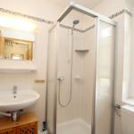 Bad im EG mit Dusche/WC