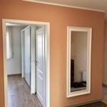 Flur mit Zugang zum Schlafzimmer