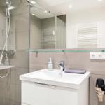 Badezimmer: Dusche, WC