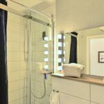 modernes Duschbad