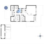Apartment with two bedrooms, kitchen, and covered terrace.
