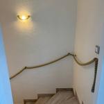 Treppe aus der Perspektive der oberen Wohnung