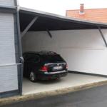 Überdachter Autostellplatz für Gäste