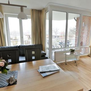 Geräumiges Urlaubserlebnis mit direktem Zugang zum Garten im App. 27a Sandburg - Timmendorfer Strand