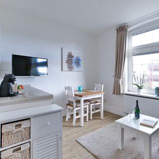 App. 8 in strandnaher Lage - Bäderstil-Villa in Wenningstedt/Sylt - Wenningstedt