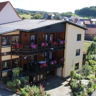 Haus am Seeufer FeWo Diemelseerose - Diemelsee