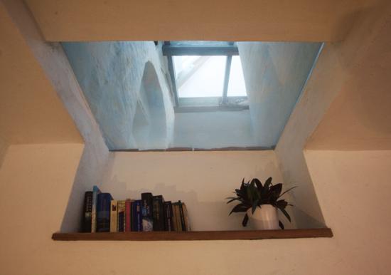 Image 12