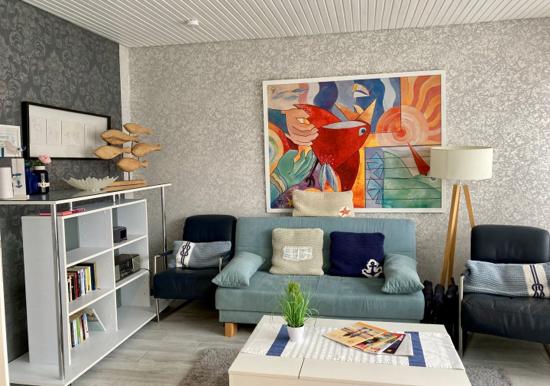 Pinguin - im Dorfzentrum