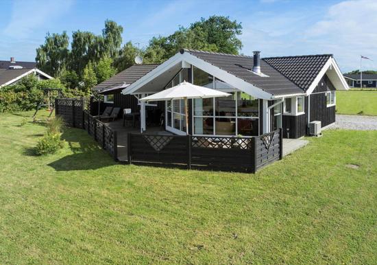 40541 Juelsminde - Pøt Strandby 417